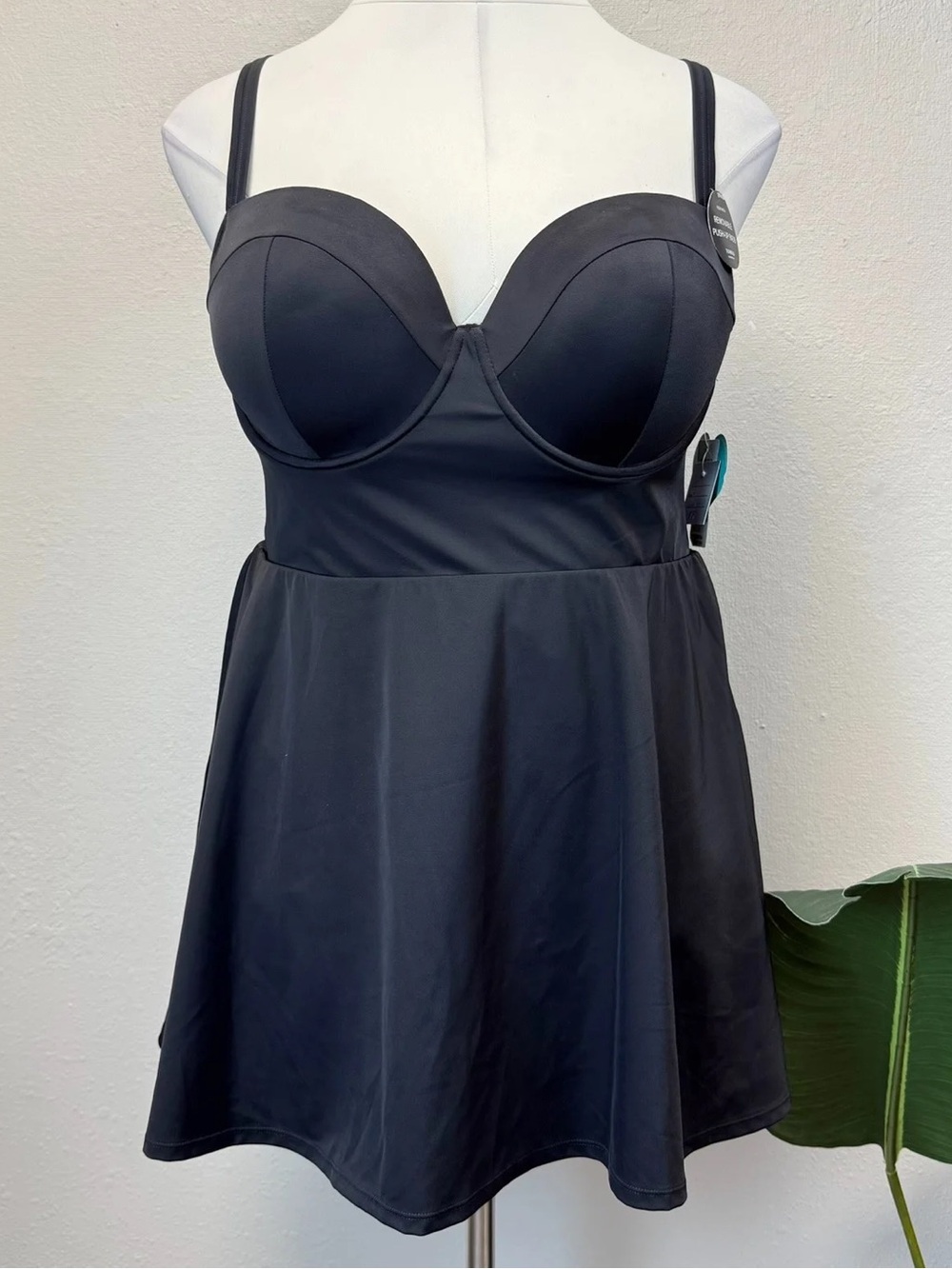 Torrid Black Underwire Push-Up Swim Dress - New! - Size 18/20 (2)